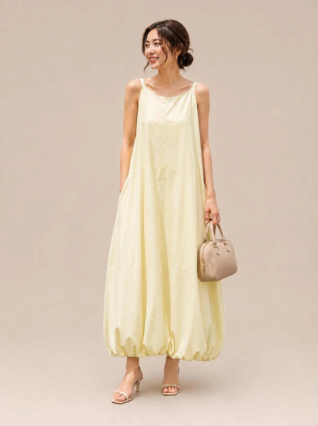 Plain dress